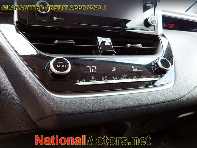 Toyota Corolla Vehicle Image 17