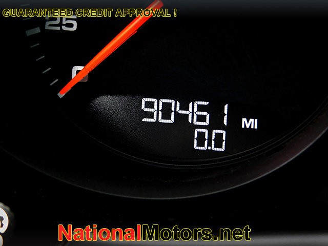 Porsche Macan Vehicle Image 26