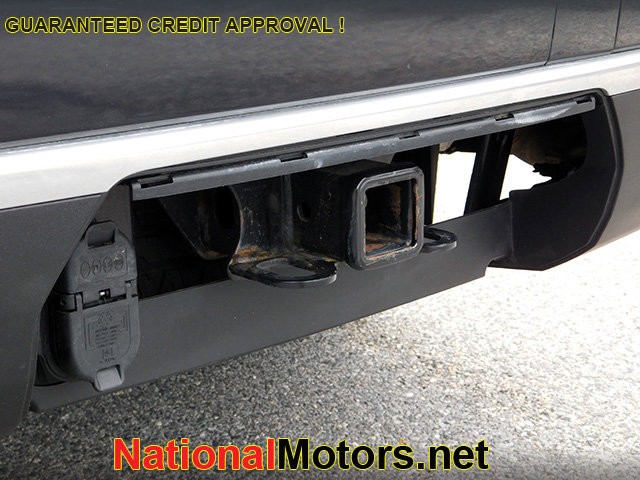 GMC Yukon Vehicle Image 06