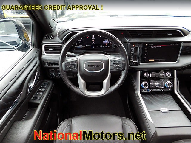 GMC Yukon Vehicle Image 13