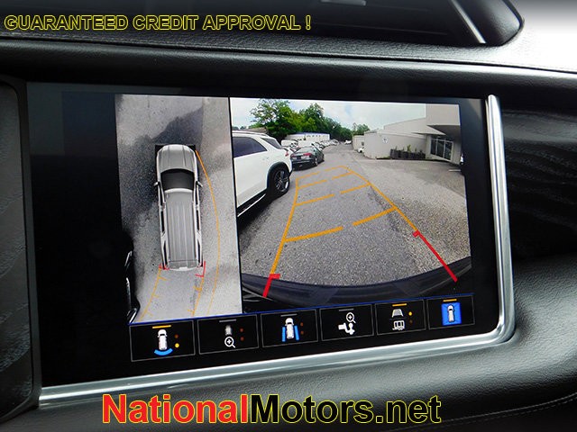 GMC Yukon Vehicle Image 20