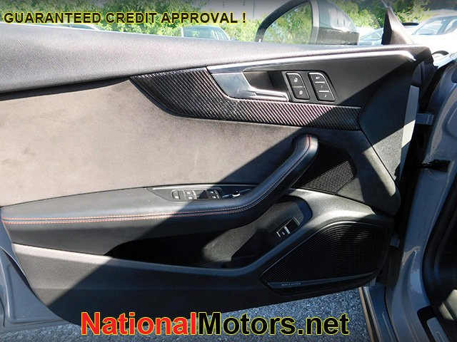 Audi RS 5 Sportback Vehicle Image 15