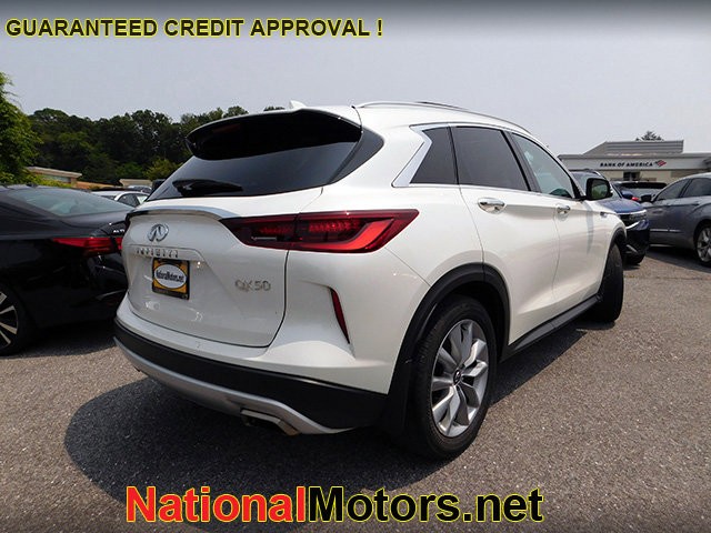 INFINITI QX50 Vehicle Image 02