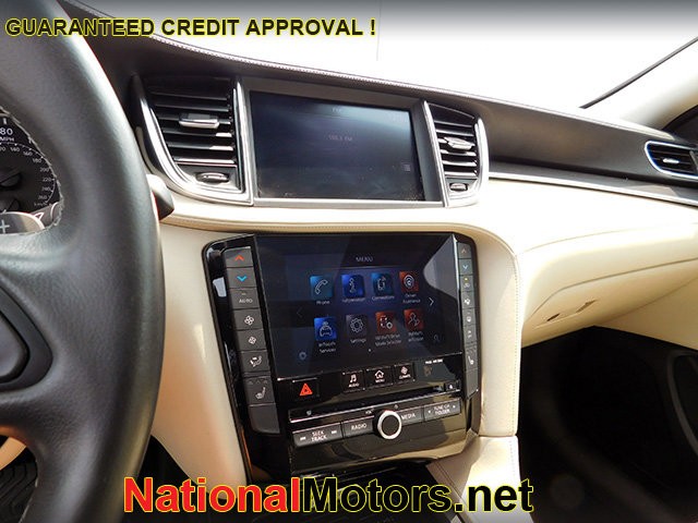 INFINITI QX50 Vehicle Image 18