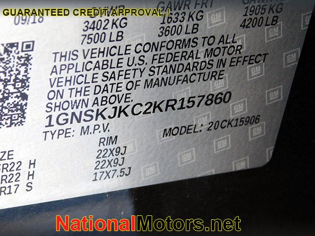 Chevrolet Suburban Vehicle Image 29