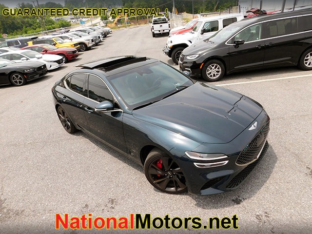 Genesis G70 Vehicle Image 02