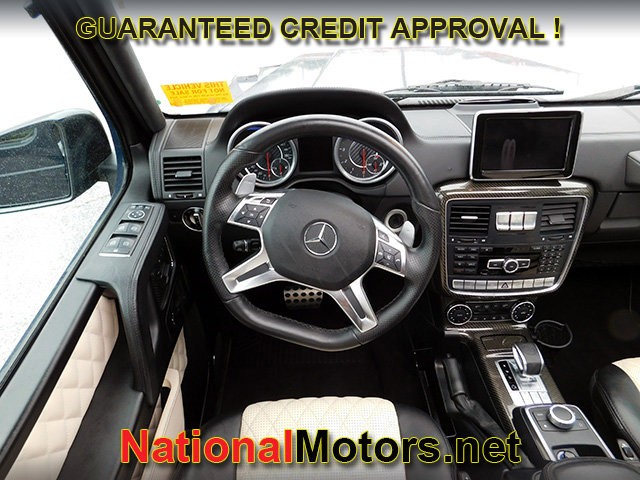 Mercedes-Benz G-Class Vehicle Image 13