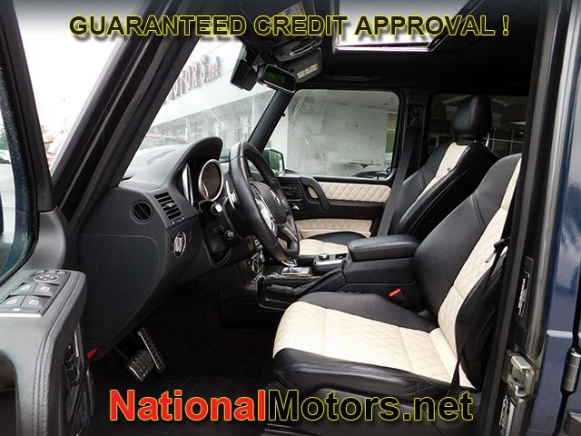 Mercedes-Benz G-Class Vehicle Image 16