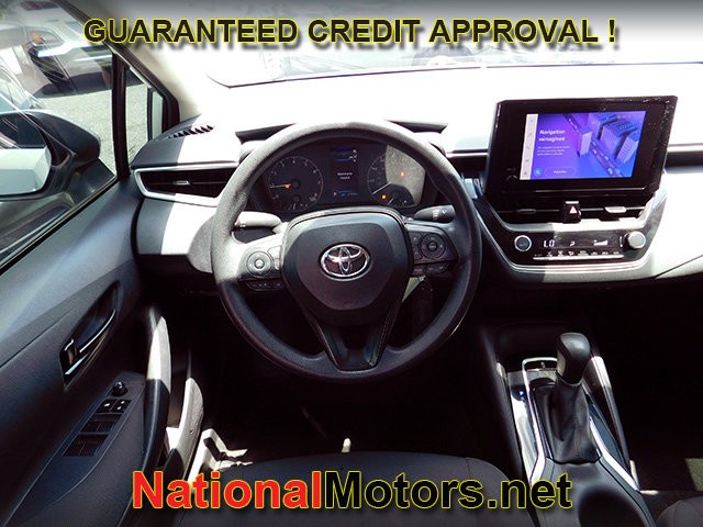 Toyota Corolla Vehicle Image 10