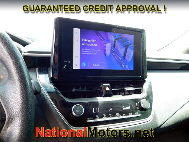 Toyota Corolla Vehicle Image 14