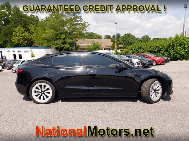 Tesla Model 3 Vehicle Image 02