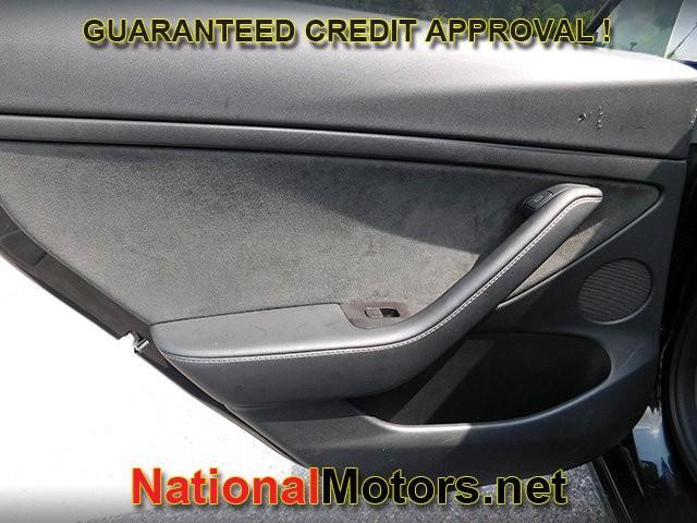 Tesla Model 3 Vehicle Image 06