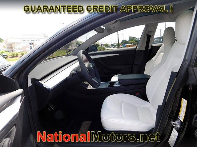 Tesla Model 3 Vehicle Image 11
