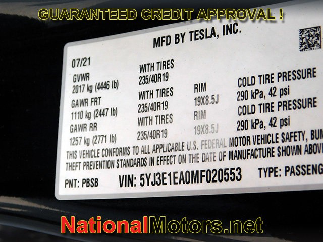 Tesla Model 3 Vehicle Image 19