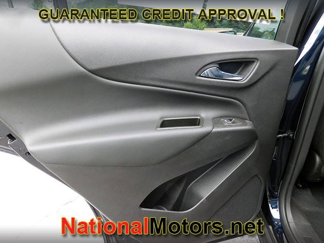 Chevrolet Equinox Vehicle Image 09