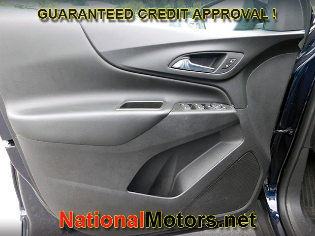 Chevrolet Equinox Vehicle Image 13