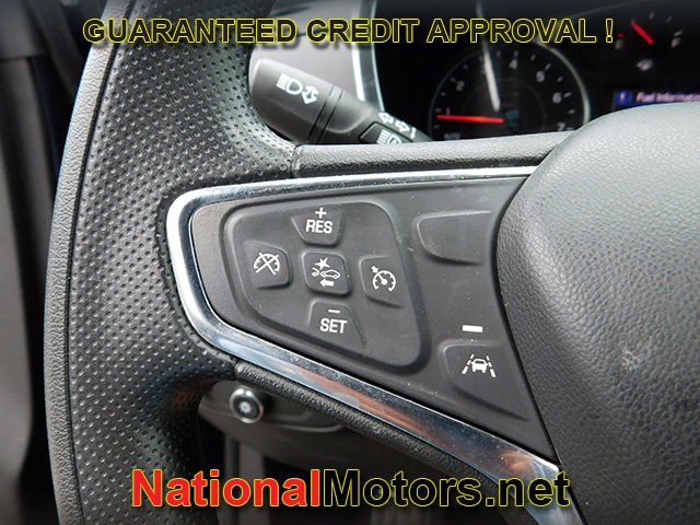 Chevrolet Equinox Vehicle Image 21