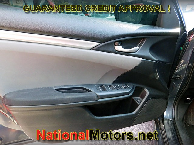 Honda Civic Sedan Vehicle Image 08