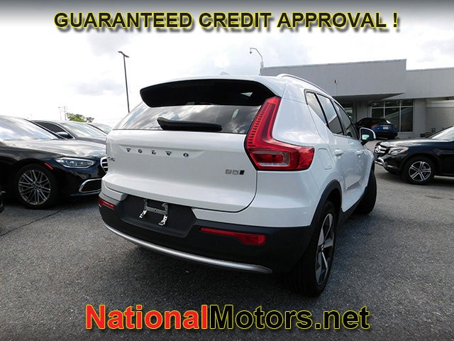 Volvo XC40 Vehicle Image 05