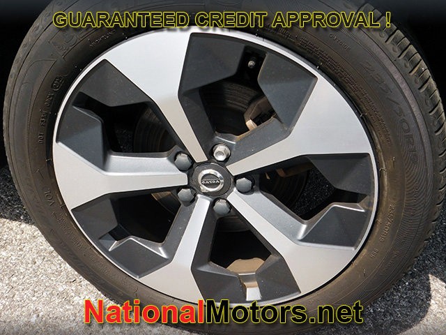 Volvo XC40 Vehicle Image 10