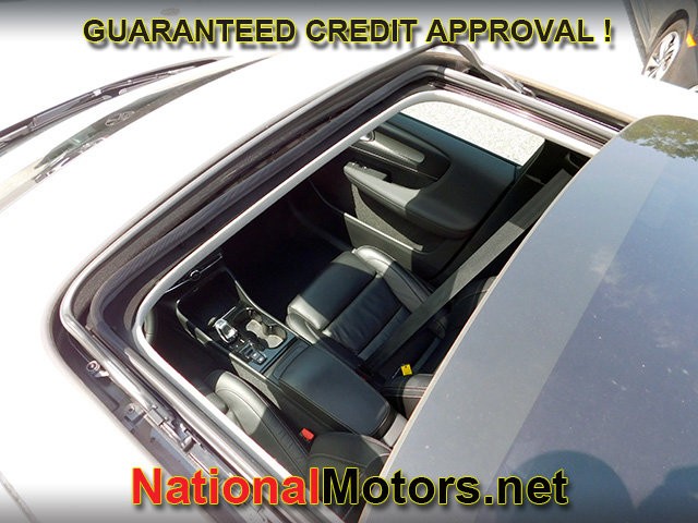 Volvo XC40 Vehicle Image 11