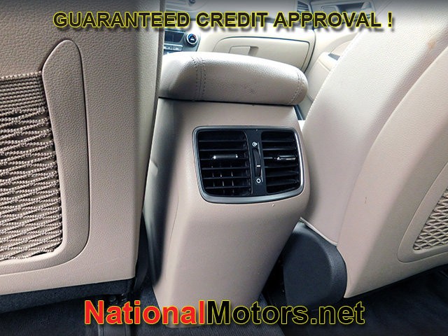 Hyundai Tucson Vehicle Image 09