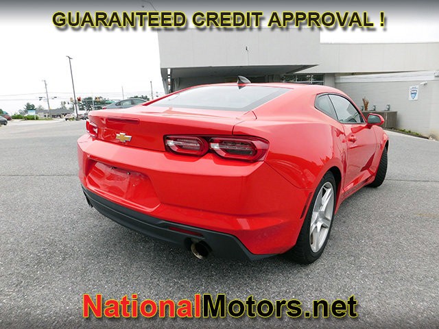 Chevrolet Camaro Vehicle Image 05