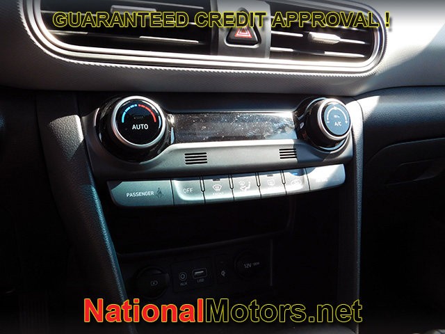 Hyundai Kona Vehicle Image 19