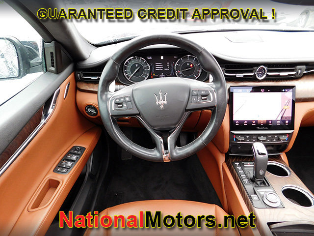 Maserati Quattroporte Vehicle Image 14