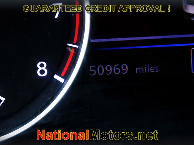 Nissan Sentra Vehicle Image 18