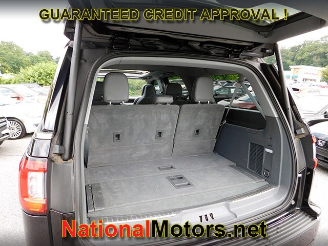 Lincoln Navigator L Vehicle Image 06
