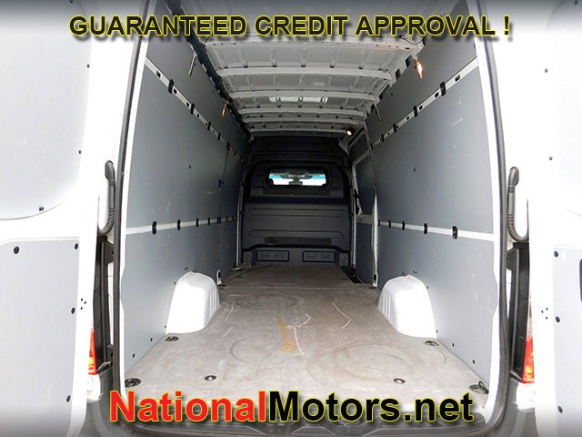 Mercedes-Benz Sprinter Cargo Van Vehicle Image 04