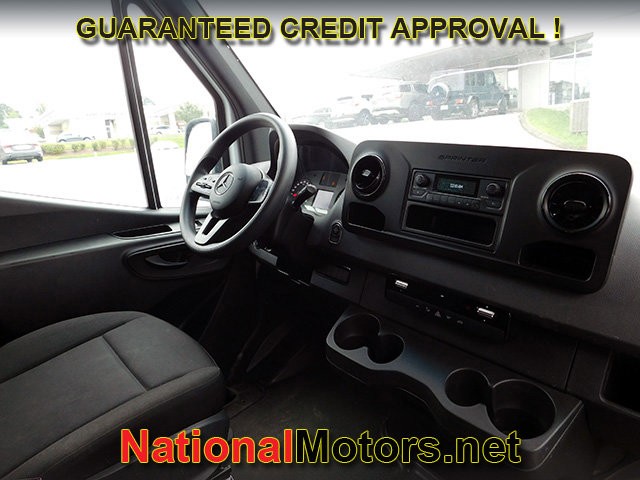 Mercedes-Benz Sprinter Cargo Van Vehicle Image 09