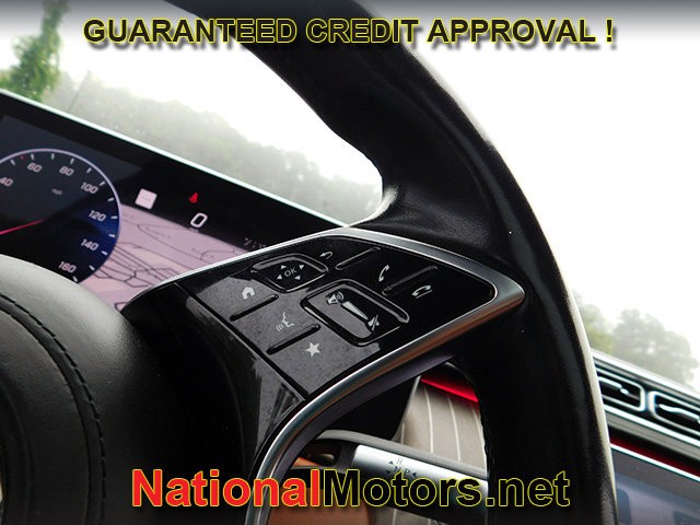 Mercedes-Benz S-Class Vehicle Image 16