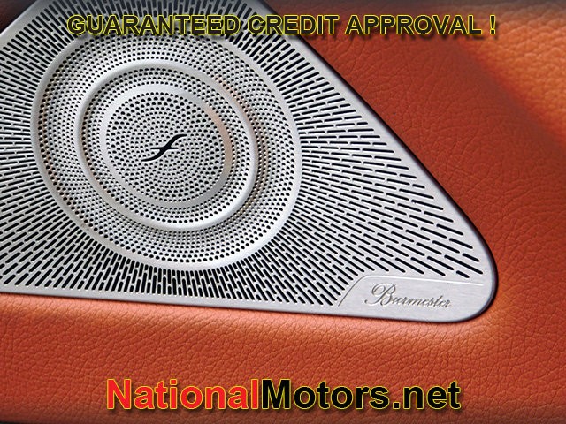 Mercedes-Benz S-Class Vehicle Image 20