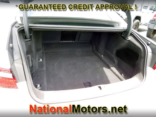 Audi A8 Vehicle Image 08