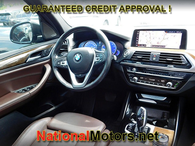 BMW X3 Vehicle Image 10