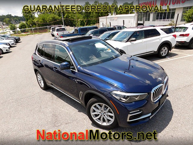 BMW X5 Vehicle Image 02