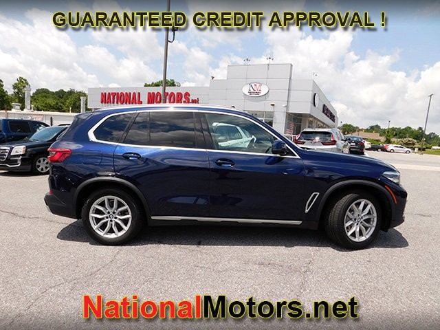 BMW X5 Vehicle Image 04