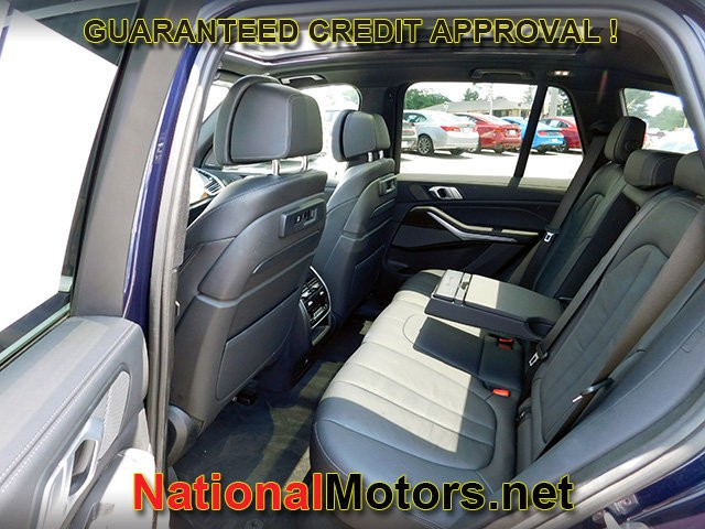 BMW X5 Vehicle Image 12