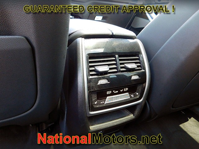 BMW X5 Vehicle Image 14