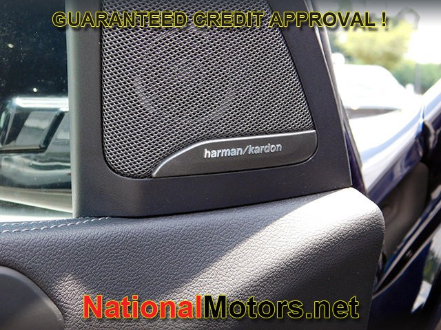 BMW X5 Vehicle Image 18