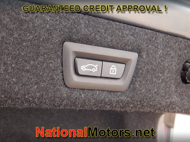 BMW 5 Series Vehicle Image 06