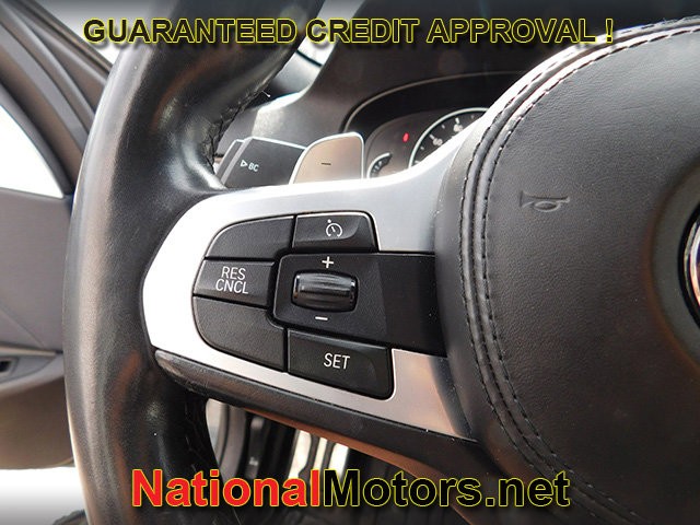 BMW 5 Series Vehicle Image 19