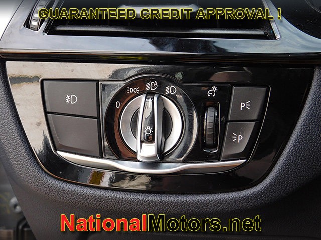BMW 5 Series Vehicle Image 21