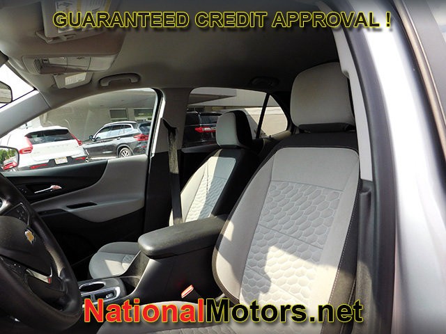 Chevrolet Equinox Vehicle Image 13