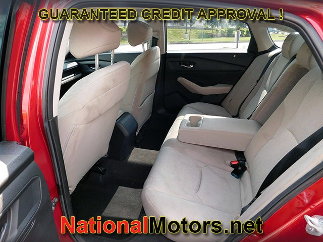 Honda Accord Sedan Vehicle Image 09