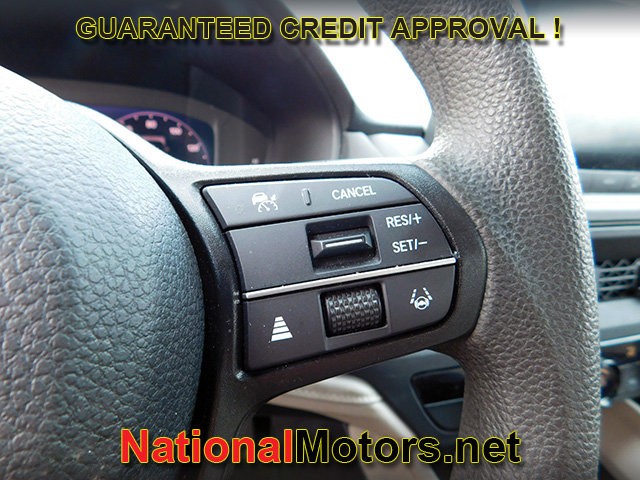 Honda Accord Sedan Vehicle Image 16