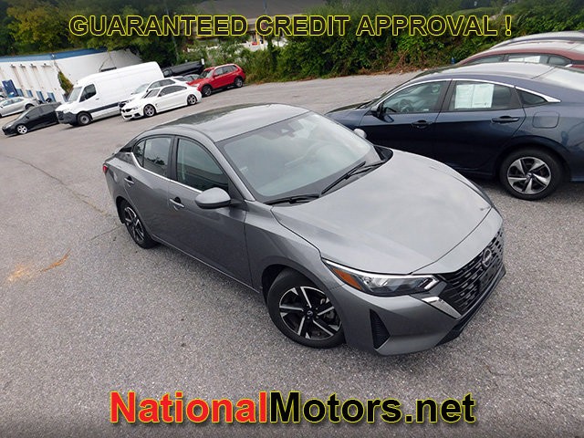 Nissan Sentra Vehicle Image 02