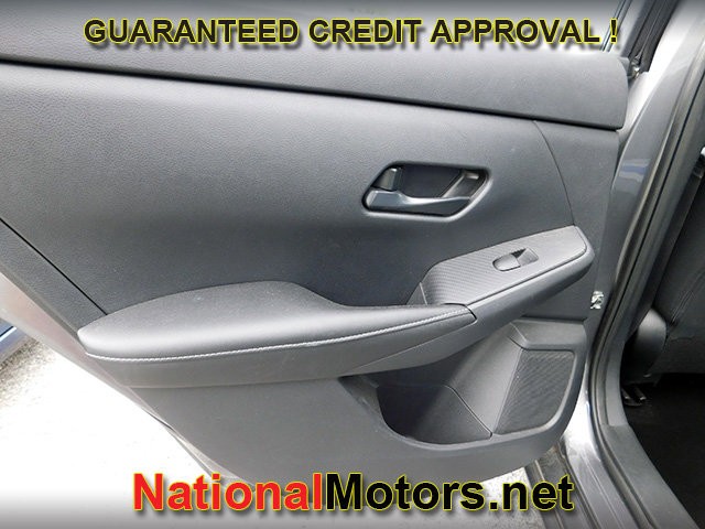 Nissan Sentra Vehicle Image 07